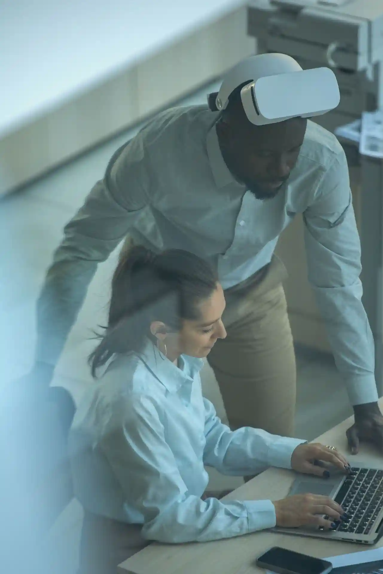 Réunion collaborative pour le développement de solutions innovantes